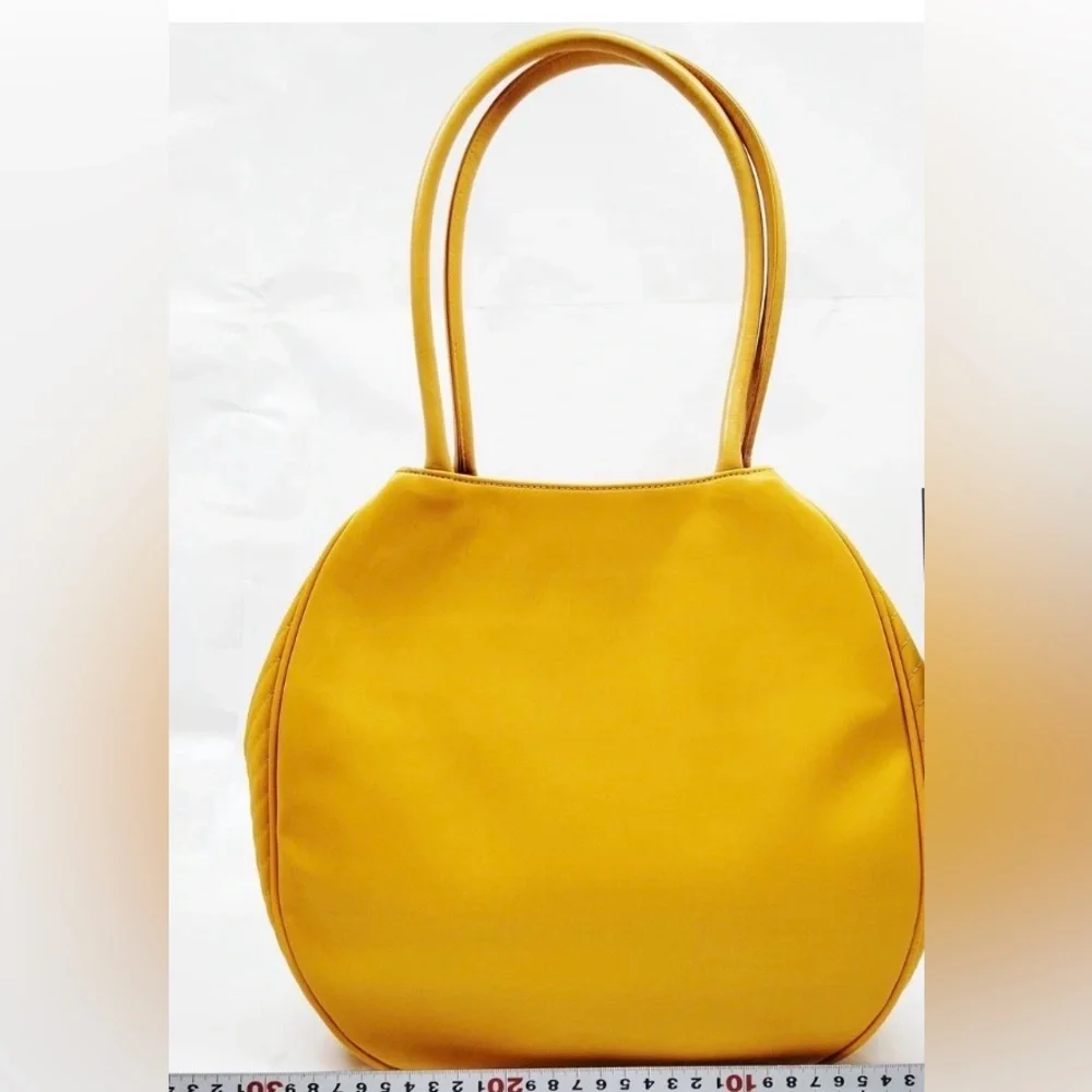 Yves Saint Laurent tote bag - Picture 2 of 8